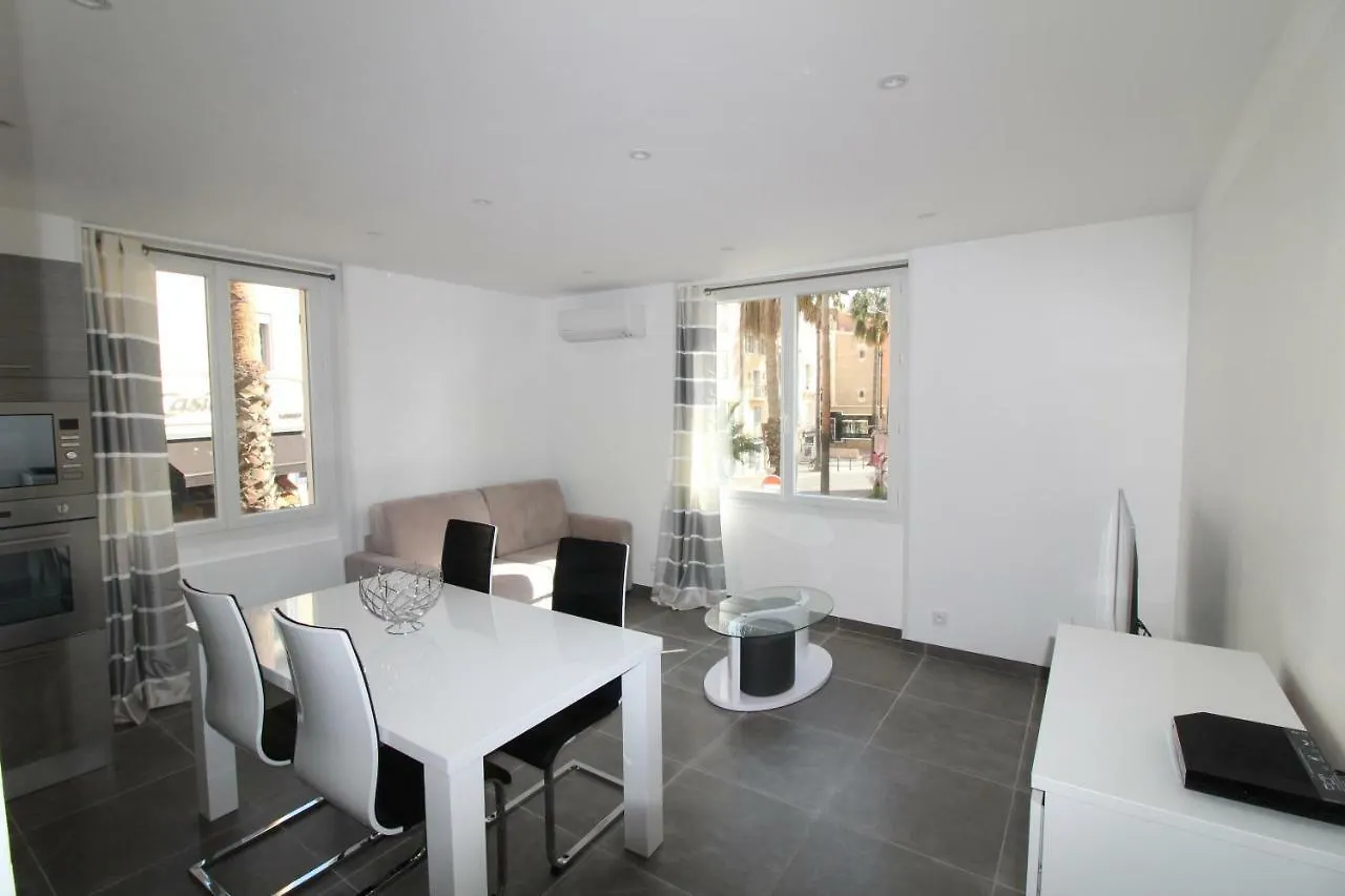 Appartement 1 Rue Lauzet Aîné à Sanary-sur-Mer