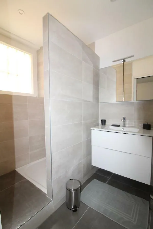 Appartement 1 Rue Lauzet Aîné à Sanary-sur-Mer France